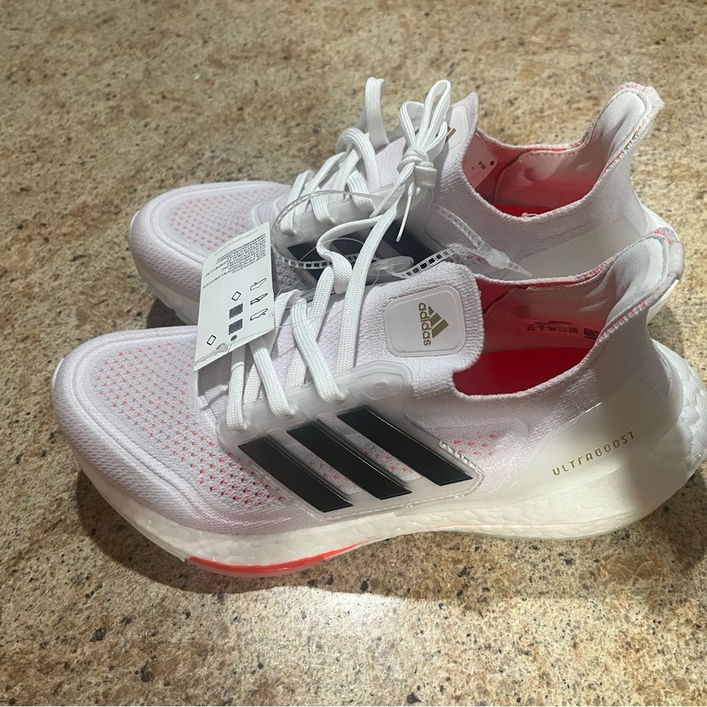 Adidas women’s ultra boost 21